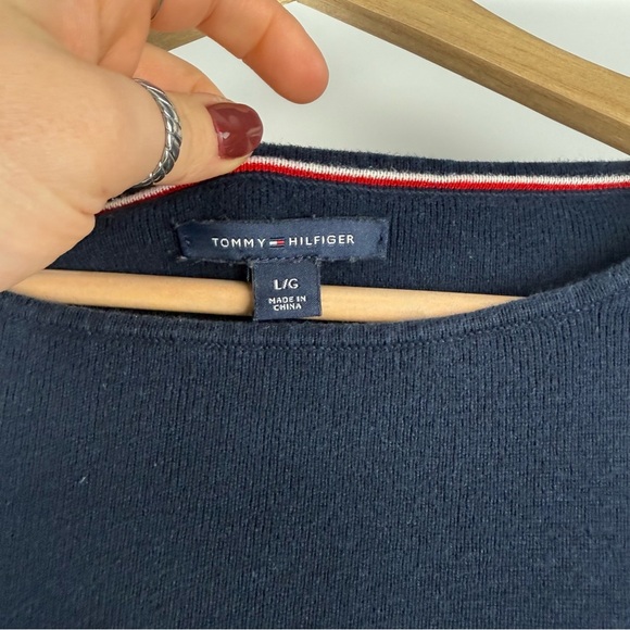Tommy Hilfiger Women’s Sweater – Size Large - Picture 4 of 8